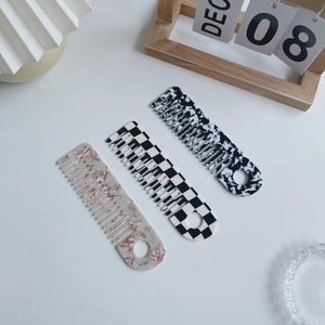 Three-piece acetate wide-tooth hair comb set with marble and checkerboard patterns