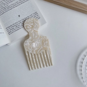 Fashionable acetate fine tooth hair comb with marble pattern in cream white and grey