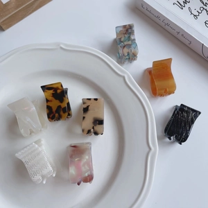 Korean Mini Acetate Hair Claw Clip Retro Small High Ponytail Holder Shark Clip Marbled Hair Accessories For Women Jewelry