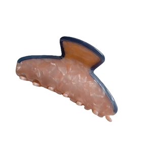 Pinza per capelli vintage in acetato con trama marmo rosa e dettagli grigi