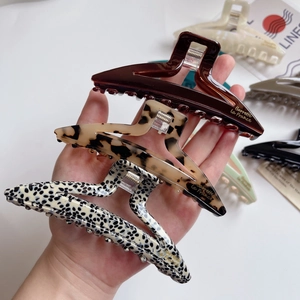 Large acetate hair claw clip set in tortoise shell and black white marble finish