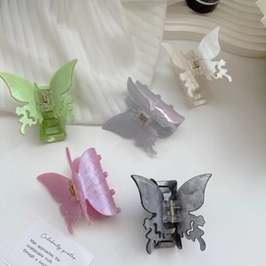 Elegant butterfly claw clips in multiple colors made of high-quality acrylic acetate