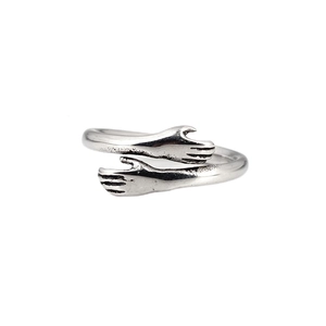 Retro silver embrace hug open ring in stainless steel with vintage hand design