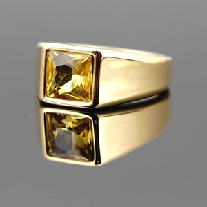 Modern gold-plated titanium steel signet ring with a square yellow gemstone centerpiece