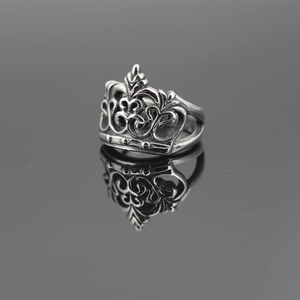 Vintage Gothic Crown Ring For Men And Women Retro Hollow Out Titanium Steel Ring Band Jewelry Accessories Gift