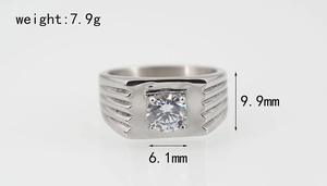 Bague pour homme en acier inoxydable poli avec face carrée, zircon et rainures latérales