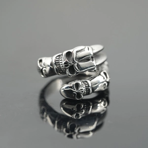 Vintage Gothic Punk Skull Ring For Men Stainless Steel Dragon Claw Skeleton Band Distressed Retro Fashion Unisex Jewelry Accessory