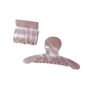 Pink pearlescent acetate hair claw clip set with holographic finish for women