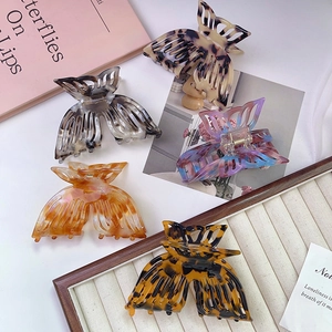 Mode Acetat Hohl Schmetterling Haarkralle Elegant Marmor Leopardenmuster Shark Clip Für Damen Täglich Haarschmuck