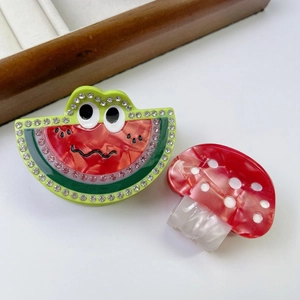 Pinze per capelli alla moda in acetato con disegni di anguria e funghi e strass luccicanti