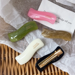 Set of wavy candy-colored resin hair clips with elegant France handmade gold lettering