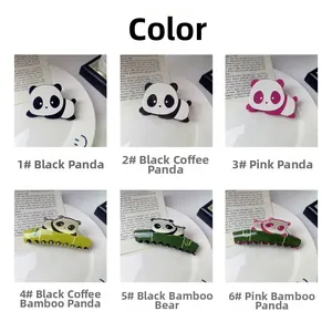 Dettaglio delle pinze per capelli a forma di panda in acetato in vari colori e design