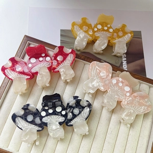 Creative Mushroom Shape Acetate Hair Claw Clip For Women Polka Dot Design Cute Handmade Shark Clip Fashion Hair Accessories