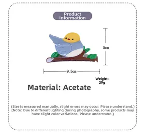 Medium acetate bird hair claw dimensions showing 9.5cm length and 29g weight