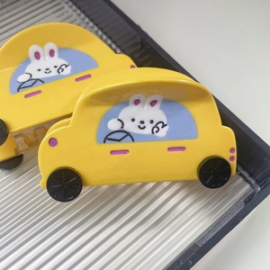 Creative yellow car-shaped hair claw clips with cute cartoon bunny for hair styling