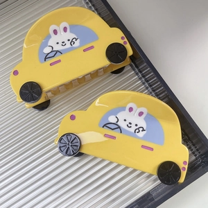 Creative yellow car hair claw clip with cute cartoon rabbit driver for women hair styling
