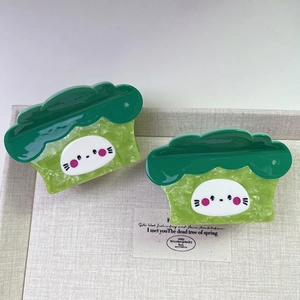Pince à cheveux brocoli en acétate avec visage mignon et texture marbrée pour femmes