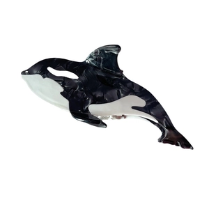 Cute orca-shaped hair claw clip made of high-quality black and white acetate material
