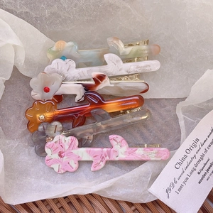 Lot de 6 barrettes à fleurs en acétate haut de gamme avec strass et gravure dorée