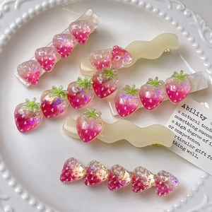 Dolce Fermaglio per Capelli in Fragola in Acetato di Cellulosa per Donna Ragazze Rosa Glitter Resina Frutta Forcine Carino Clip Accessorio