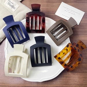 Matte Large Geometric Hair Claw Clips For Women Square Hollow Shark Clips Rectangular PC Painted Hair Accessories For Daily