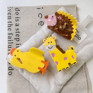 Cute Cartoon Animal Acetate Hair Claw Clips For Women Giraffe Hedgehog Duck Design Fashion Hair Accessories Handmade Styling Tools