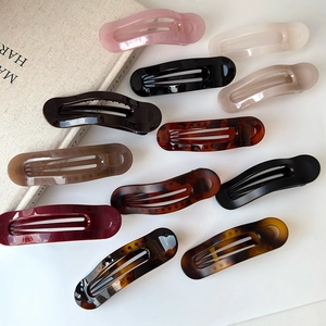 Barrettes à Cheveux Ovales Évidées Minimalistes Élégantes pour Femmes en Résine Durable Acétate Pince Bec de Canard Accessoires Cheveux Mode