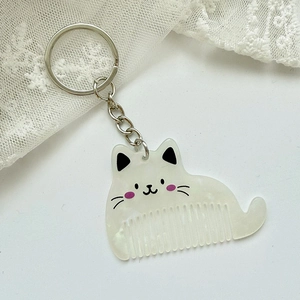 Cute cartoon cat mini comb keychain, cream white acrylic hair accessory for bags