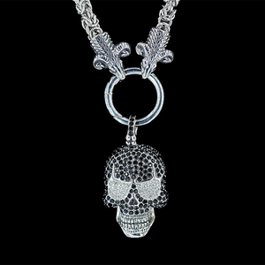 Gothic punk skull and fleur-de-lis pendant necklace with heavy chunky chain in retro silver