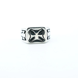 Punk style stainless steel men's ring with embossed black iron cross pattern