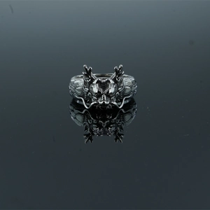 Vintage Dragon Head Ring Titanium Steel Punk Gothic Style Carved Statement Jewelry For Men Women Retro Aesthetic Accessory