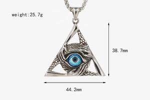 Detail view of vintage evil eye pendant with dimensions and weight 25.7g information