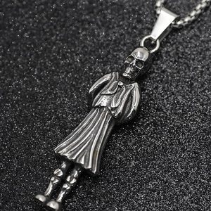 Collana con ciondolo a scheletro 3D gotico in acciaio argento lucido con catena box per uomo e donna