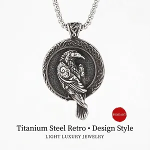 Collier Pendentif Corbeau Viking Vintage pour Hommes Acier Inoxydable Nœud Celtique Rune Rond Bijoux Argent Antique