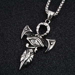Vintage zilveren Oog van Horus en Ankh hanger aan een stevige vierkante schakelketting