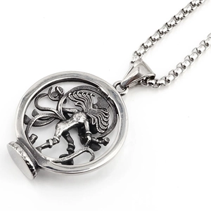 Retro Medusa titanium steel round pendant necklace with hip hop style box chain for men