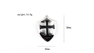 Detailansicht des 38mm x 25mm Schild-Kreuz-Anhängers mit spezifischen Produktabmessungen