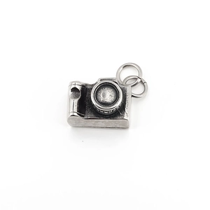 Vintage retro camera pendant necklace in antique silver titanium steel for men and women
