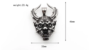 Pendentif masque Prajna avec dimensions 46mm par 33mm et spécifications de poids