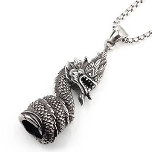 Pendentif dragon vintage en acier oxydé avec détails d'écailles et chaîne box pour hommes