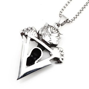 Collier avec pendentif triangle tête de tigre et crâne style punk et chaîne vintage
