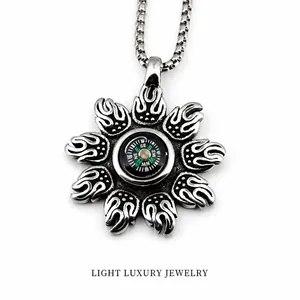 Vintage Titanium Steel Compass Pendant Necklace For Men Women Hip Hop Distressed Sunburst Flame Functional Compass Jewelry No Chain Or With Box Chain