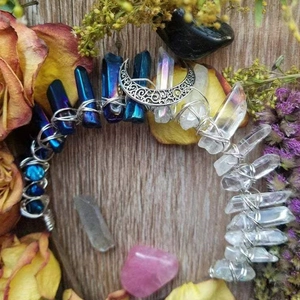 Cerchietto per Capelli Bohémien Fatto a Mano Corona di Cristallo Bicolore Con Ciondolo a Mezzaluna Elegante Accessorio per Capelli Donna
