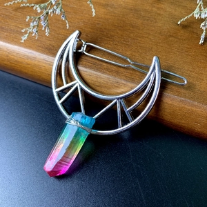 Natural crystal moon hair clip with rainbow stone pendant and silver hollow crescent design