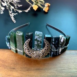 Detail of moss agate stones and crescent moon wire wrapped on a bohemian headband