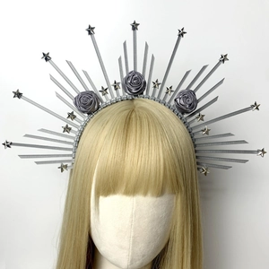 Serre-tête Couronne Auréole de Marie Gothique Vintage Argent Avec Roses en Satin Gris et Étoiles en Métal Pour Femmes Cosplay Fête Photo