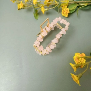 Pince à cheveux papillon en cristal rose naturel avec monture dorée pour femmes