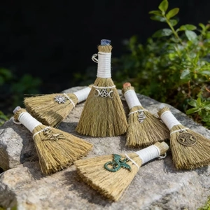 Handmade Witch Broom Ornament Halloween Christmas Decoration Natural Straw Besom With Crystal Stone Alloy Charms Wicca Altar Decor