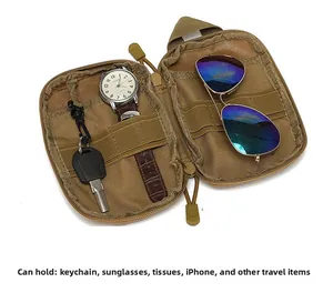 Vue intérieure d'une pochette tactique kaki montrant le rangement des lunettes