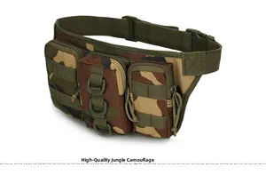 Detail van militaire tactische heuptas in camouflage met MOLLE-systeem en snelsluiting gesp